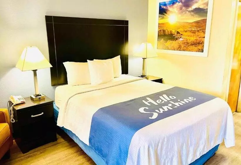 スタンダードルーム, Days Inn By Wyndham Easley/greenville/clemson Area