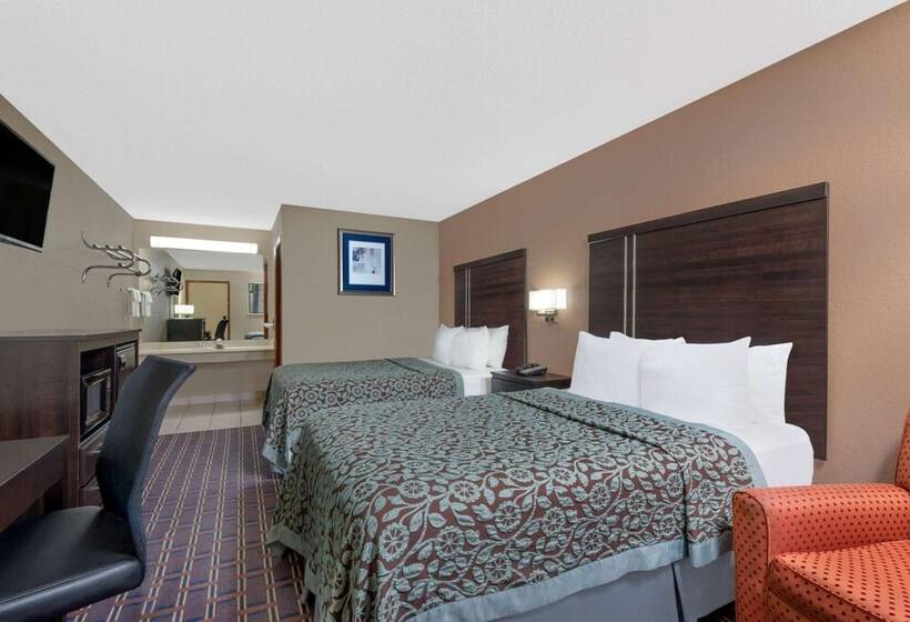 اتاق استاندارد با 2 تخت دوبل, Days Inn By Wyndham Maumee/toledo