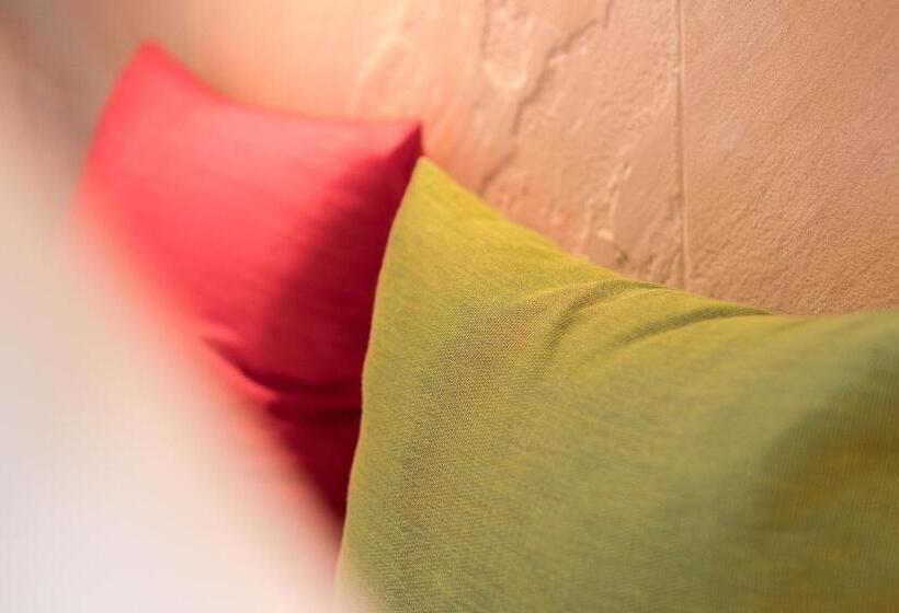 コンフォートルーム, Bio Hotel Kunstquartier