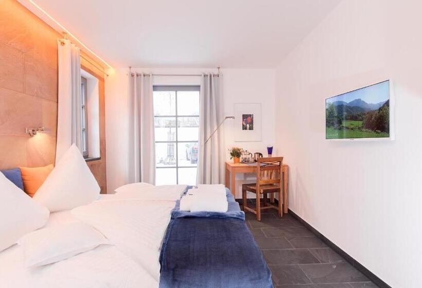 コンフォートルーム, Bio Hotel Kunstquartier