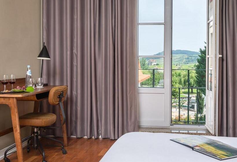 غرفة سوبيريور مطلة على حمام السباحة, Forrester Essence Douro by Unlock Hotels