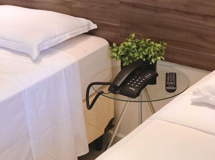 חדר סטנדרט, Angra Praia