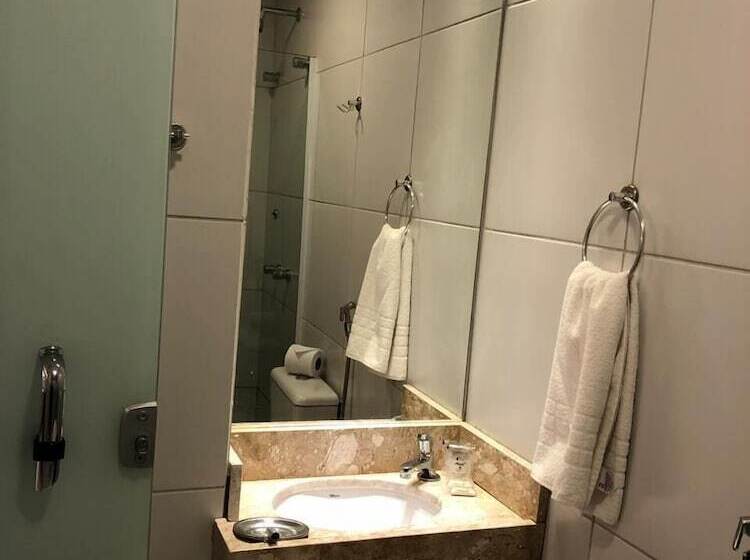 חדר סטנדרט יחיד, Angra Praia