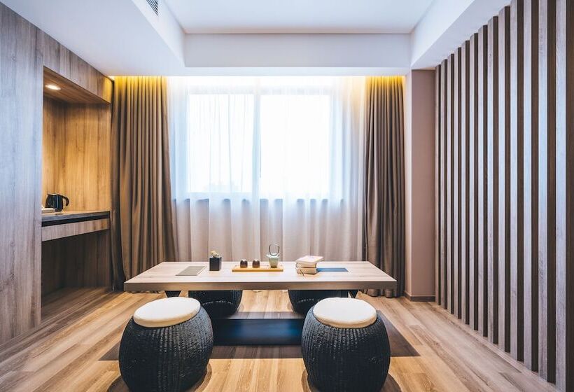 Люкс 2 Спальни, Atour Hotel Xi An Gaoxin Jinye Road Branch