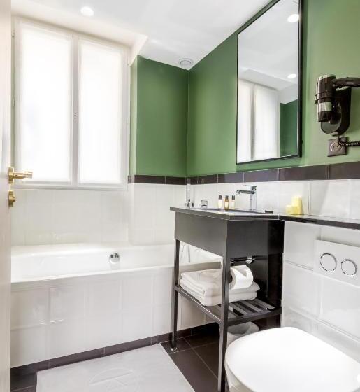 デラックスルーム, Bridget