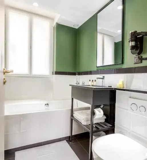 Chambre Deluxe, Bridget