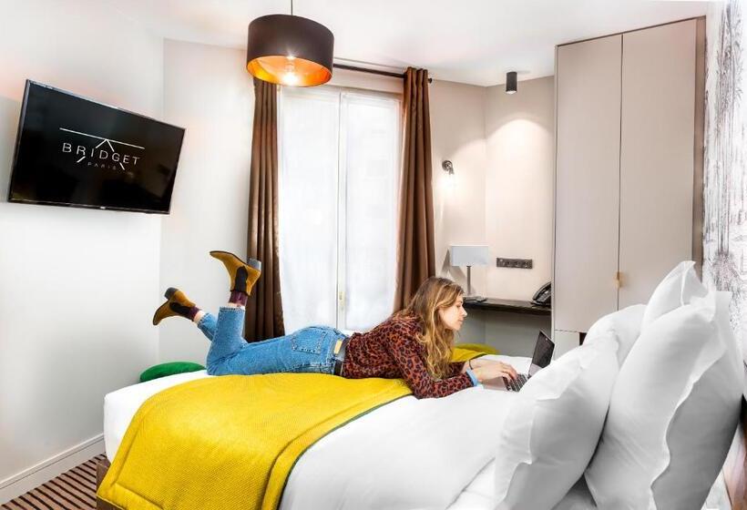 ファミリールーム, Bridget