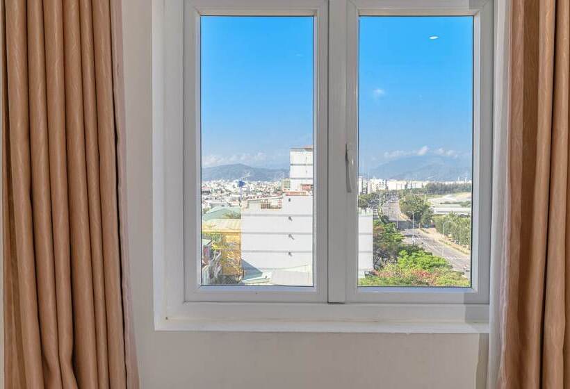 اتاق لوکس, Ocean View Danang