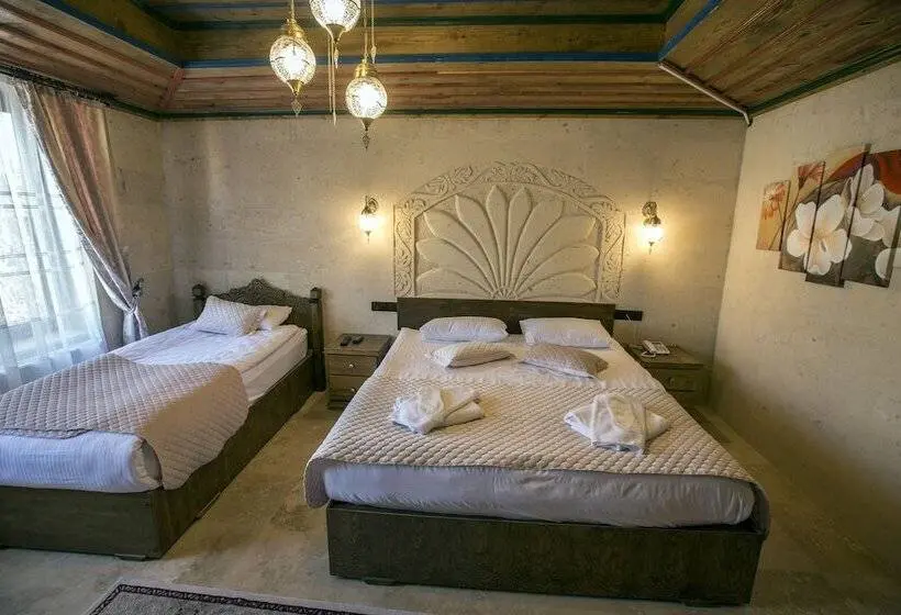 コンフォートトリプルルーム, Cappadocia Elite Stone House