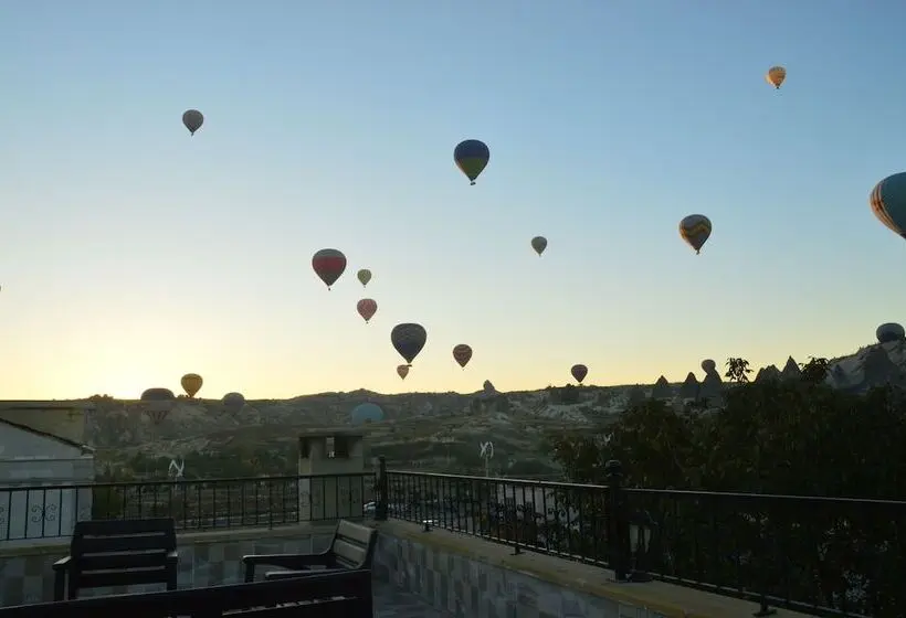 デラックストリプルルーム, Cappadocia Elite Stone House