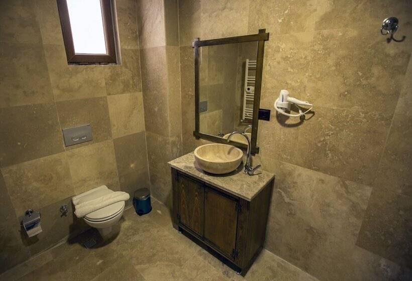 Standard Triple Room, Cappadocia Elite Stone House