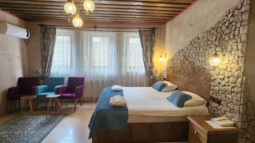 اتاق استاندارد سه نفره, Cappadocia Elite Stone House