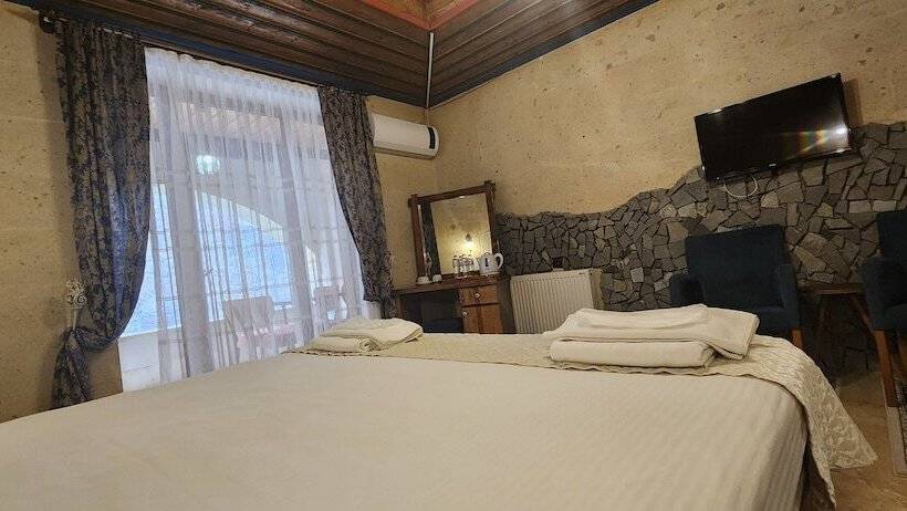 Standard Triple Room, Cappadocia Elite Stone House