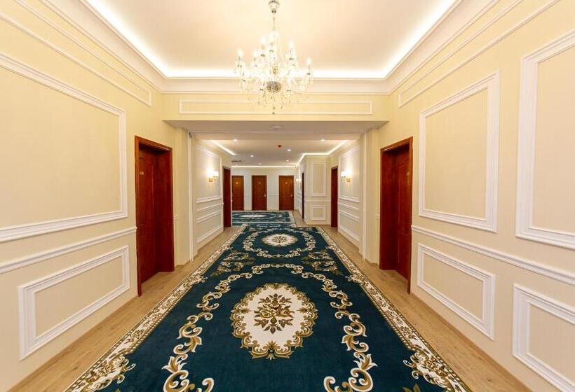 싱글 디럭스 룸, Colombo