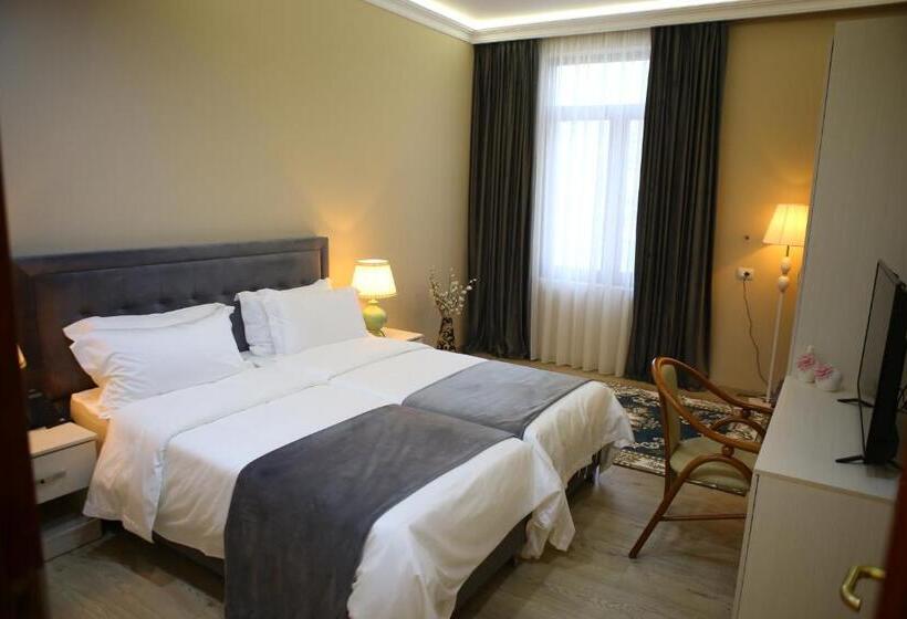 디럭스 룸, Colombo