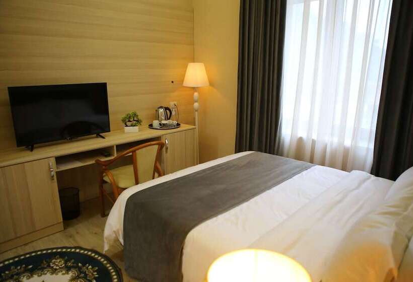 싱글 디럭스 룸, Colombo