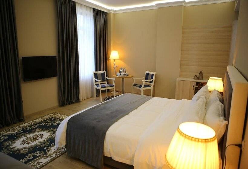 디럭스 룸, Colombo