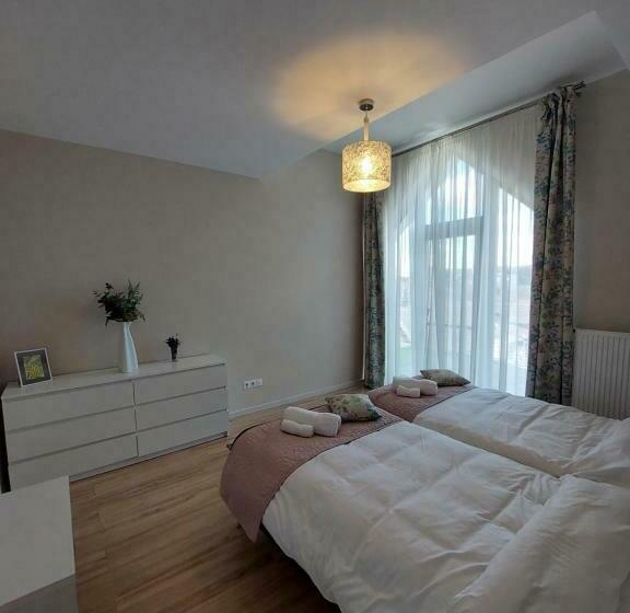 带1个卧室的顶楼公寓, Mandarin Premium Apartments