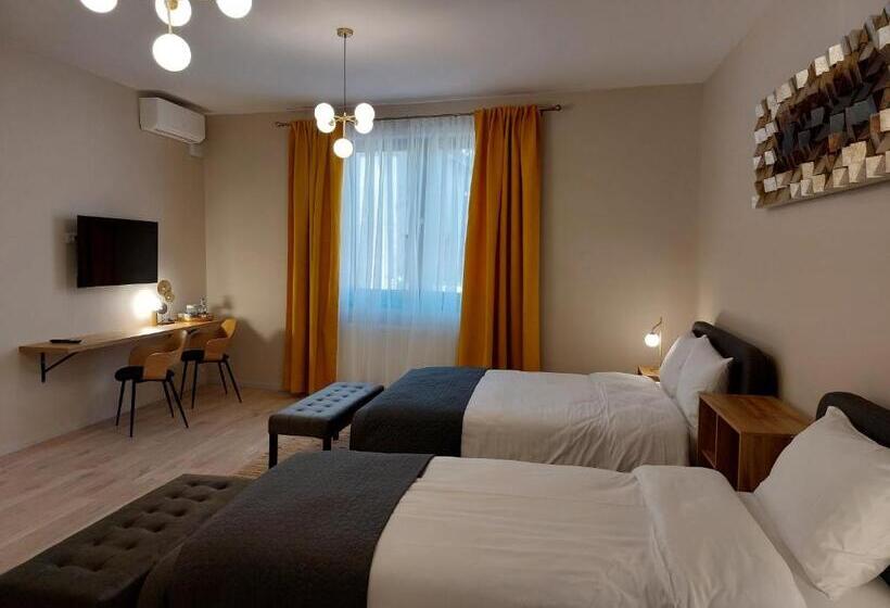 家庭小型套房, Mandarin Premium Apartments