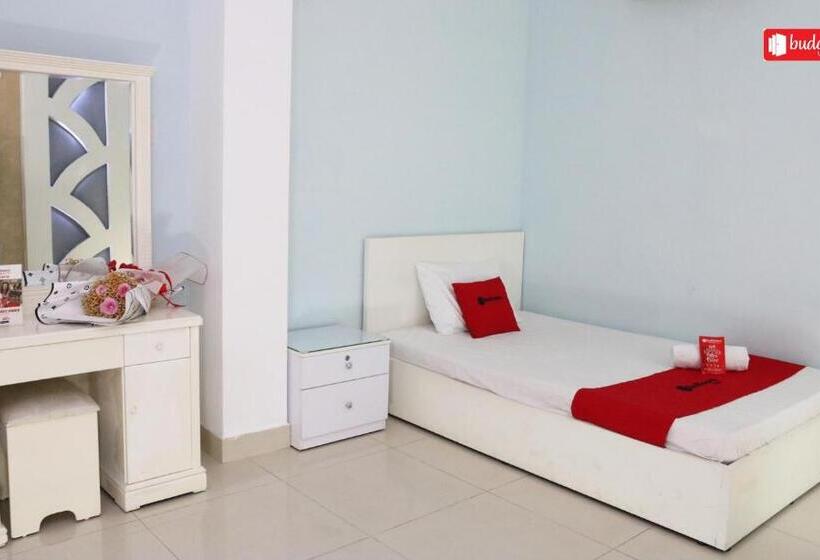 اتاق استاندارد, My Friends