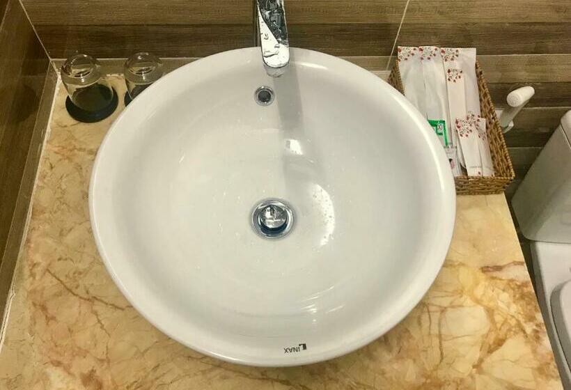 اتاق استاندارد سه تخته با چشمانداز باغ, Canary Bungalow