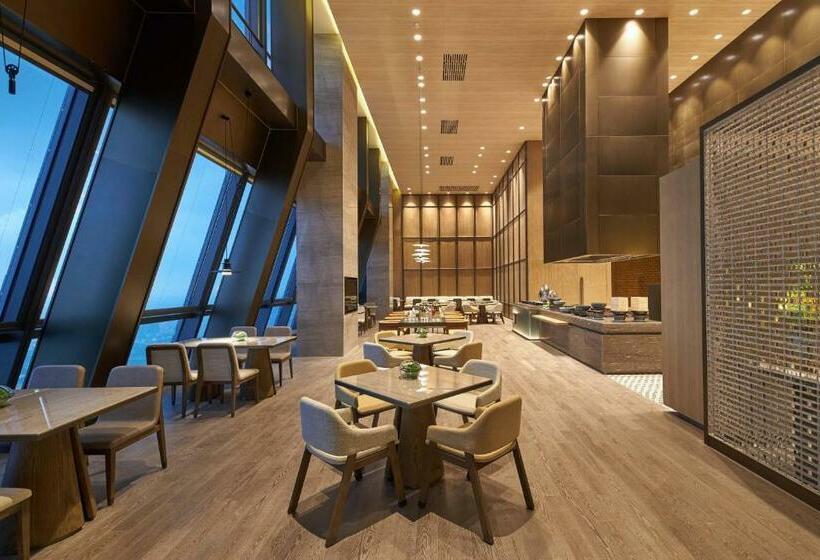 Люкс Deluxe Кровать Кинг, The Westin Zhongshan Guzhen