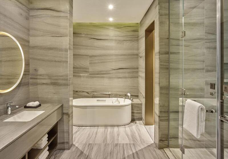 Люкс Клуб, The Westin Zhongshan Guzhen