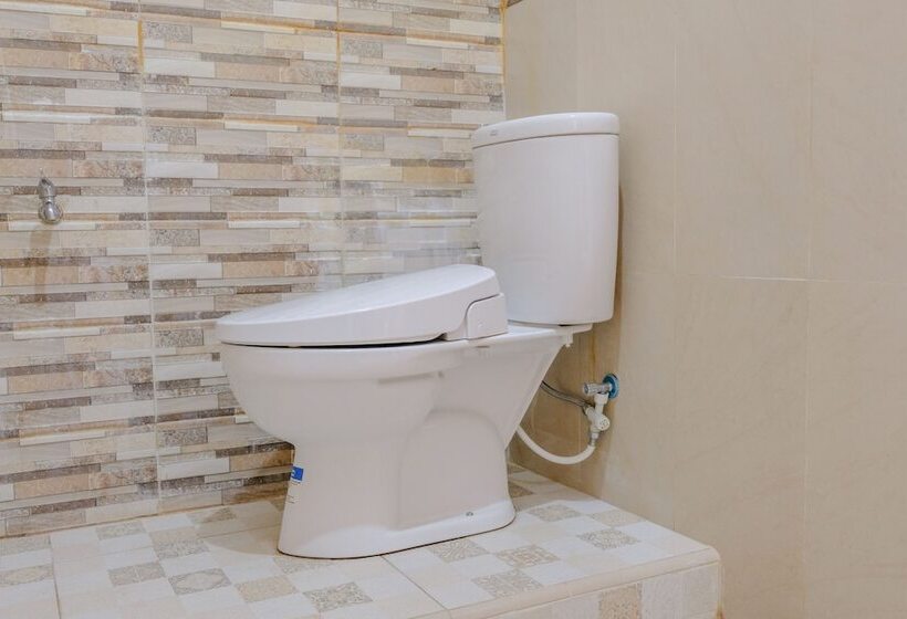 Deluxe Rum, Capital O 1566 El Reyshi Family Residence