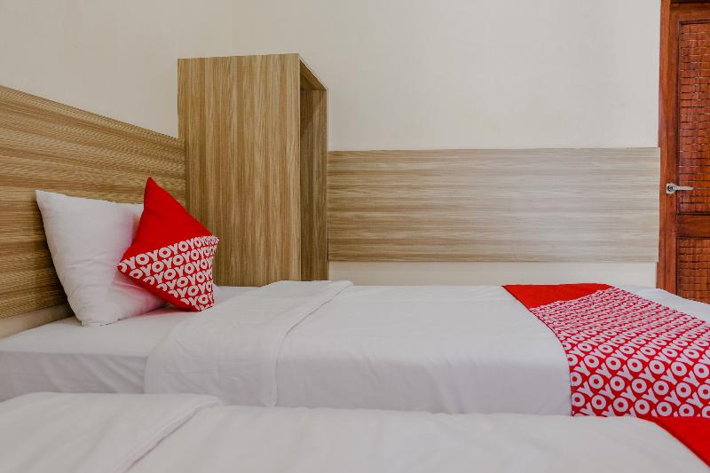 Deluxe Rum, Capital O 1566 El Reyshi Family Residence