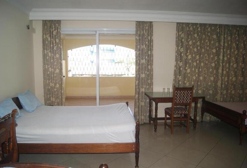 اتاق خانوادگی, Menabe