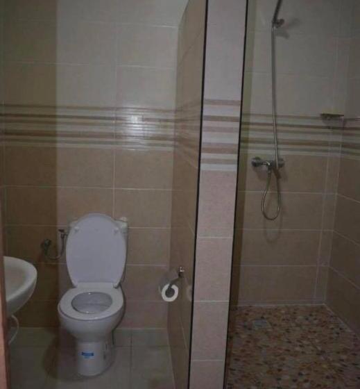 اتاق کلاسیک چهارنفره, Menabe