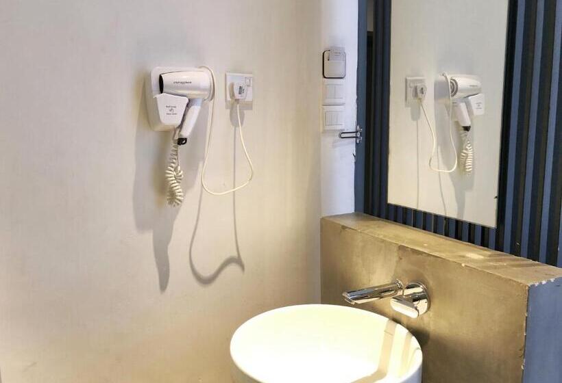 스탠다드 룸 킹사이즈 침대, T+ Premium