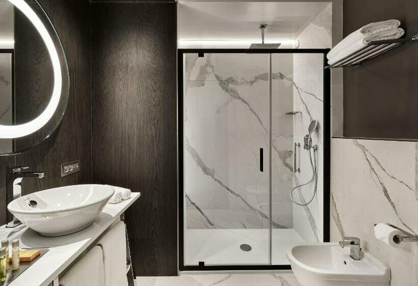 اتاق لوکس, Doubletree By Hilton Trieste