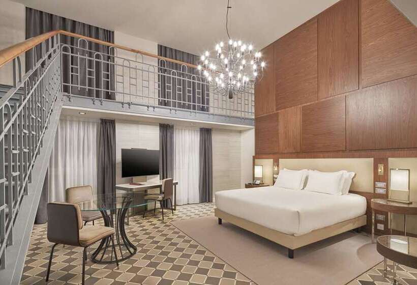 اتاق استاندارد با تخت بزرگ, Doubletree By Hilton Trieste