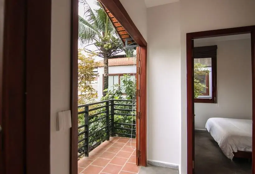 スーペリアールーム, Sarina Hotel & Villa
