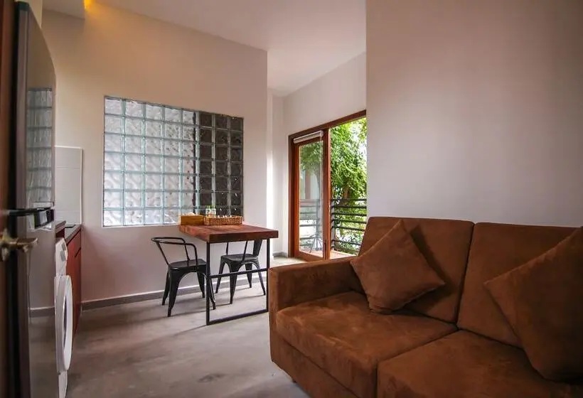 スーペリアールーム, Sarina Hotel & Villa