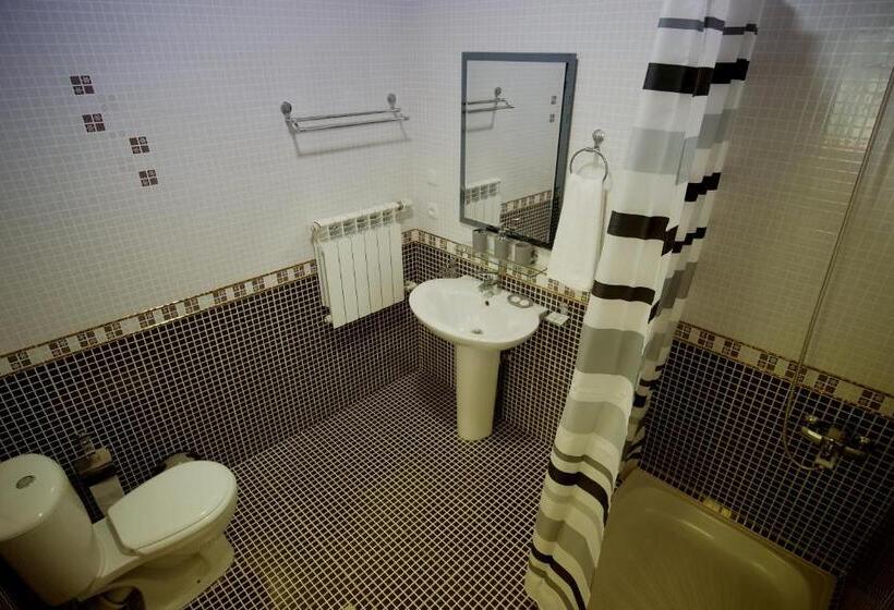 Номер Стандарт, Ismail