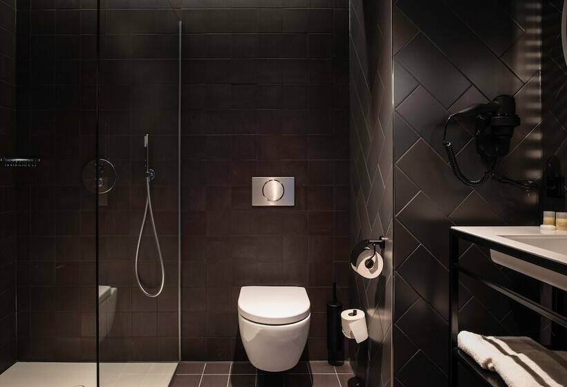 غرفة قياسية, Marienhage