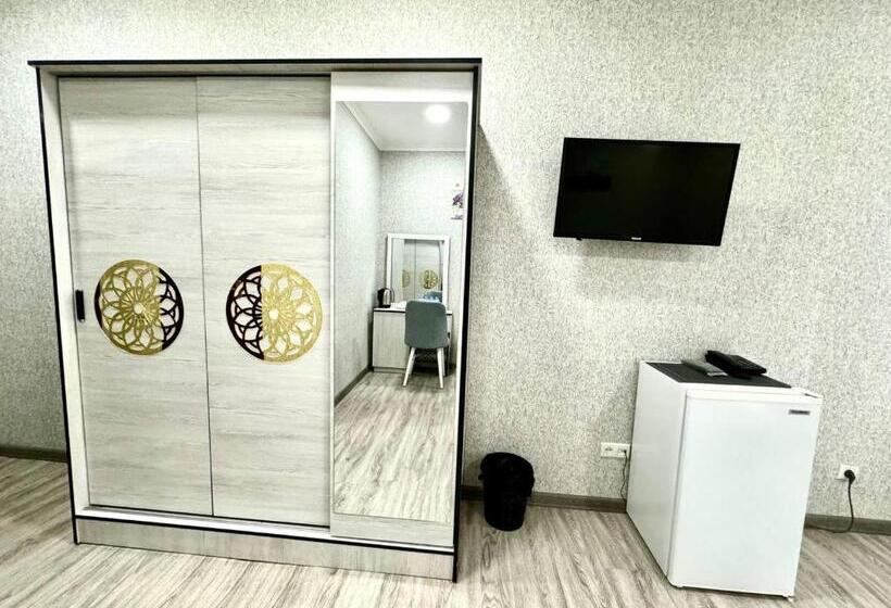 اتاق استاندارد با تخت بزرگ, Sv