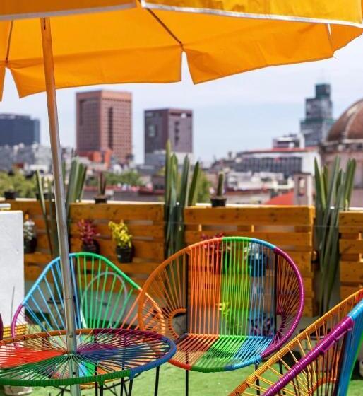 バスルーム共同エコノミー4人部屋, Casa Eufemia Hostel Type