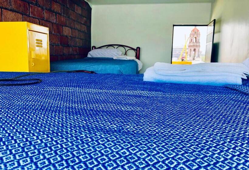 バスルーム共同エコノミー4人部屋, Casa Eufemia Hostel Type