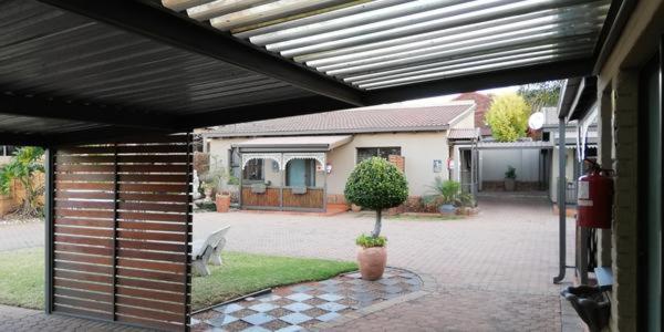 Номер Классика Кровать Кинг, Gold Crest Guesthouse