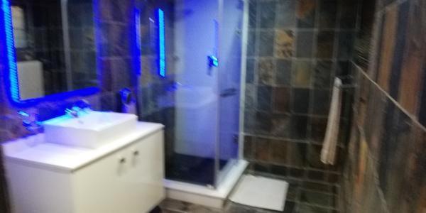 基本间, Gold Crest Guesthouse