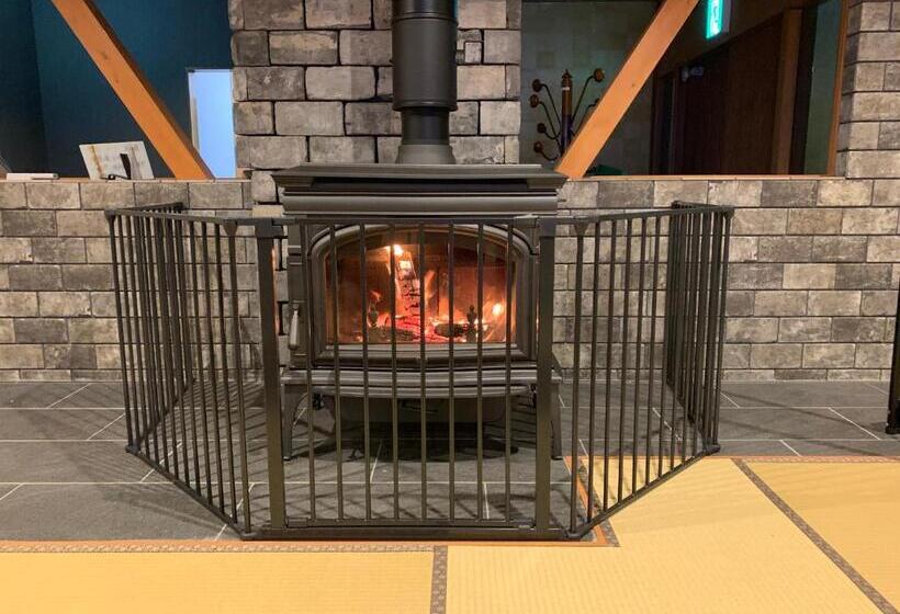 غرفة قياسية رباعية, Onsen & Garden Asante Inn