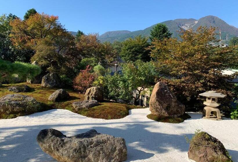 Номер Стандарт Вид на Сад, Onsen & Garden Asante Inn
