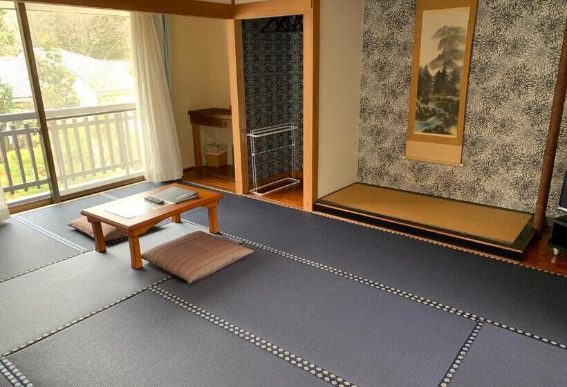 ガーデンビュースタンダード４ベッドルーム, Onsen & Garden Asante Inn