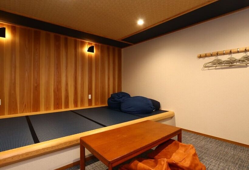 Семейный Номер, Onsen & Garden Asante Inn