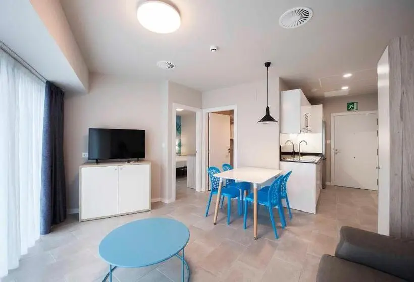 آپارتمان 2 خوابه, Apartamentos Divan