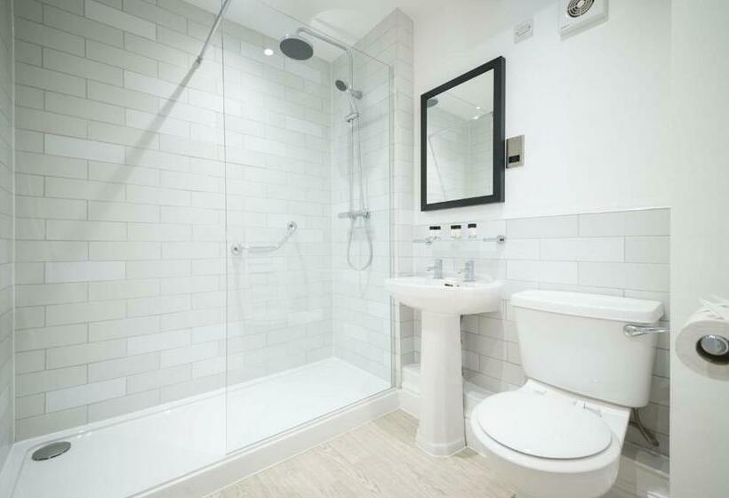 スタンダードシングルルーム, The Cheshire Cat By Innkeeper S Collection