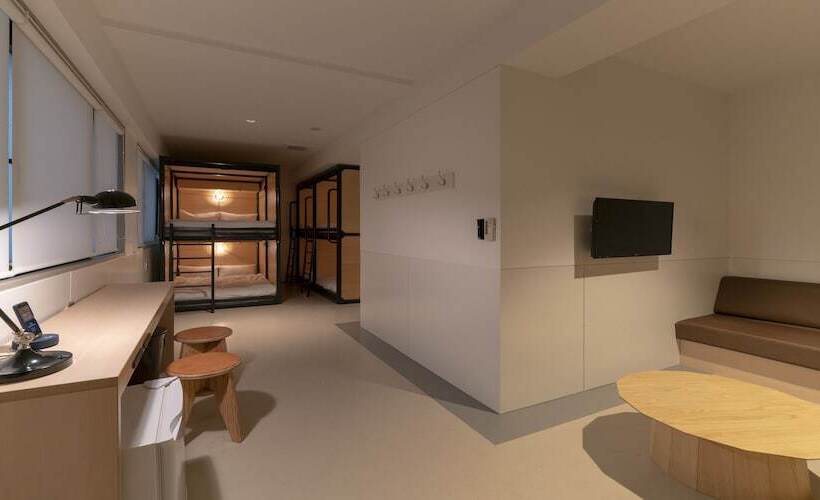 חדר משפחתי, Kamon Hotel Namba